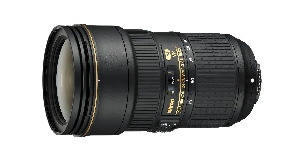 Jak założyć obiektyw Nikon bez obaw o uszkodzenie aparatu