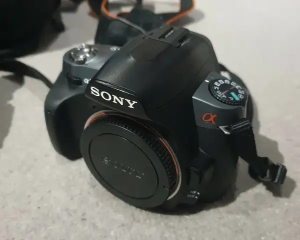 Lustrzanka Sony Alpha 380 - pełna specyfikacja i porady dla kupujących