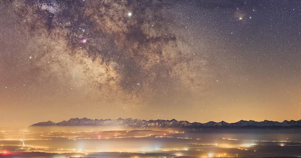 Zdjęcie Jaki obiektyw do nocnego nieba - wybierz najlepszy sprzęt do astrofotografii